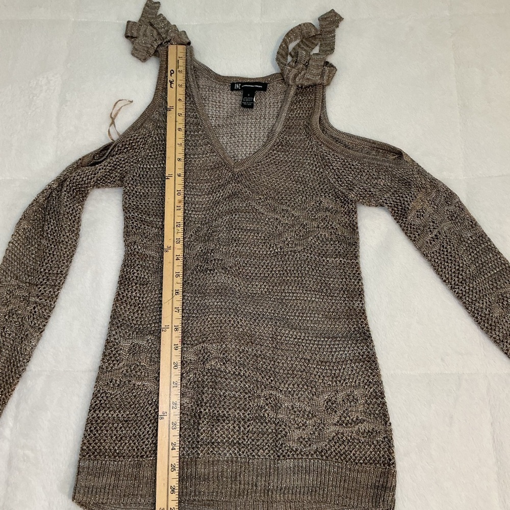 Brown and gold Knit cut out shoulders Sweater top - Picture 7 of 8